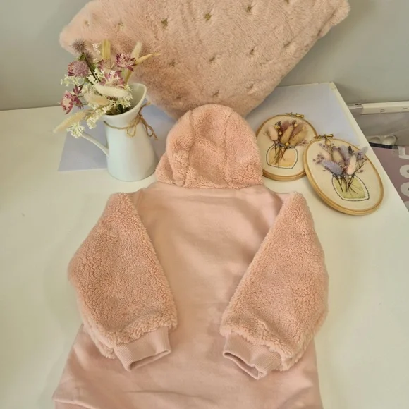 Pink Fuzzy Sweatshirt - Picture 3 of 4